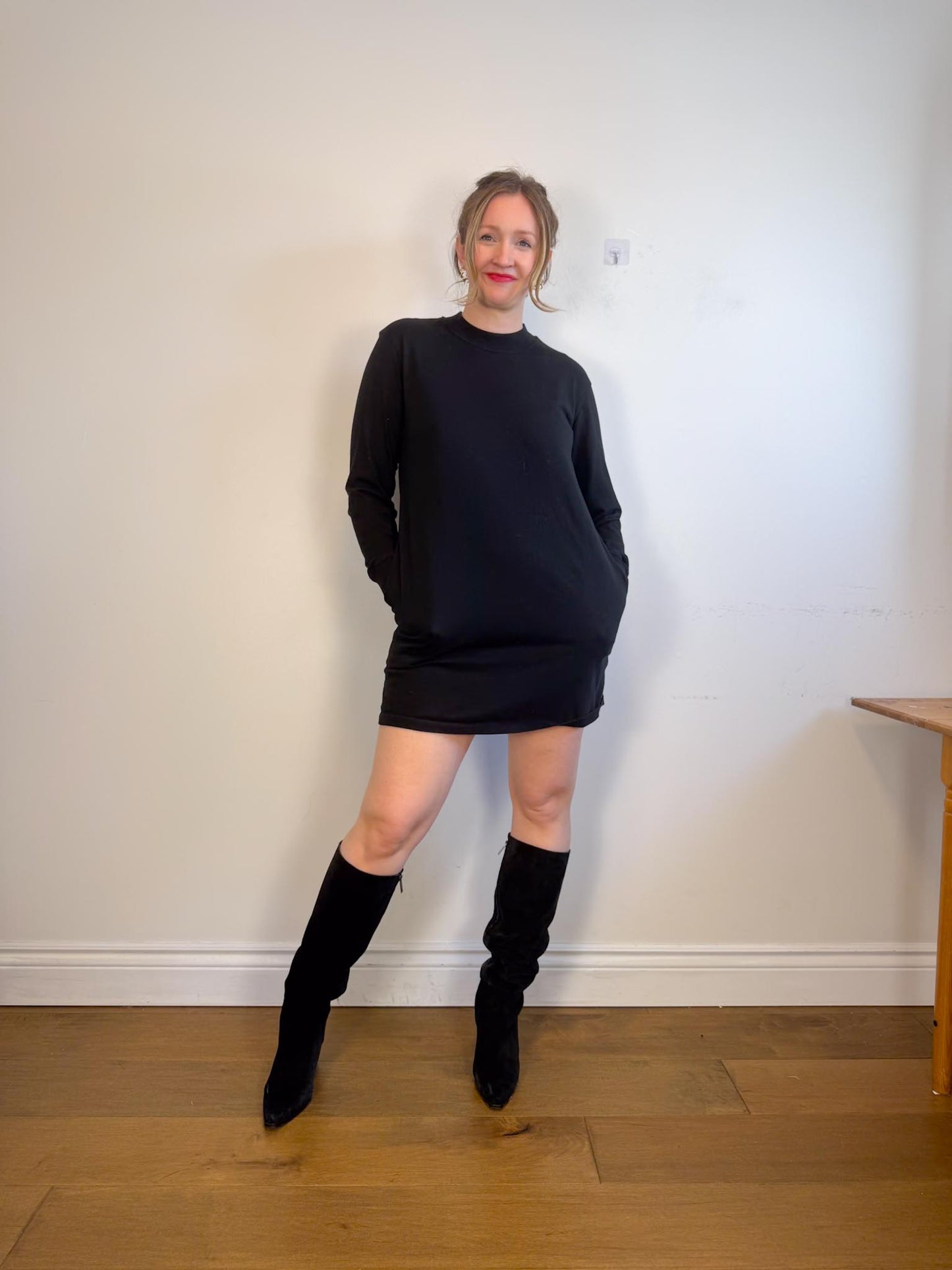 Province of Canada Long Sleeve Shirt Dress in Black (Size M)