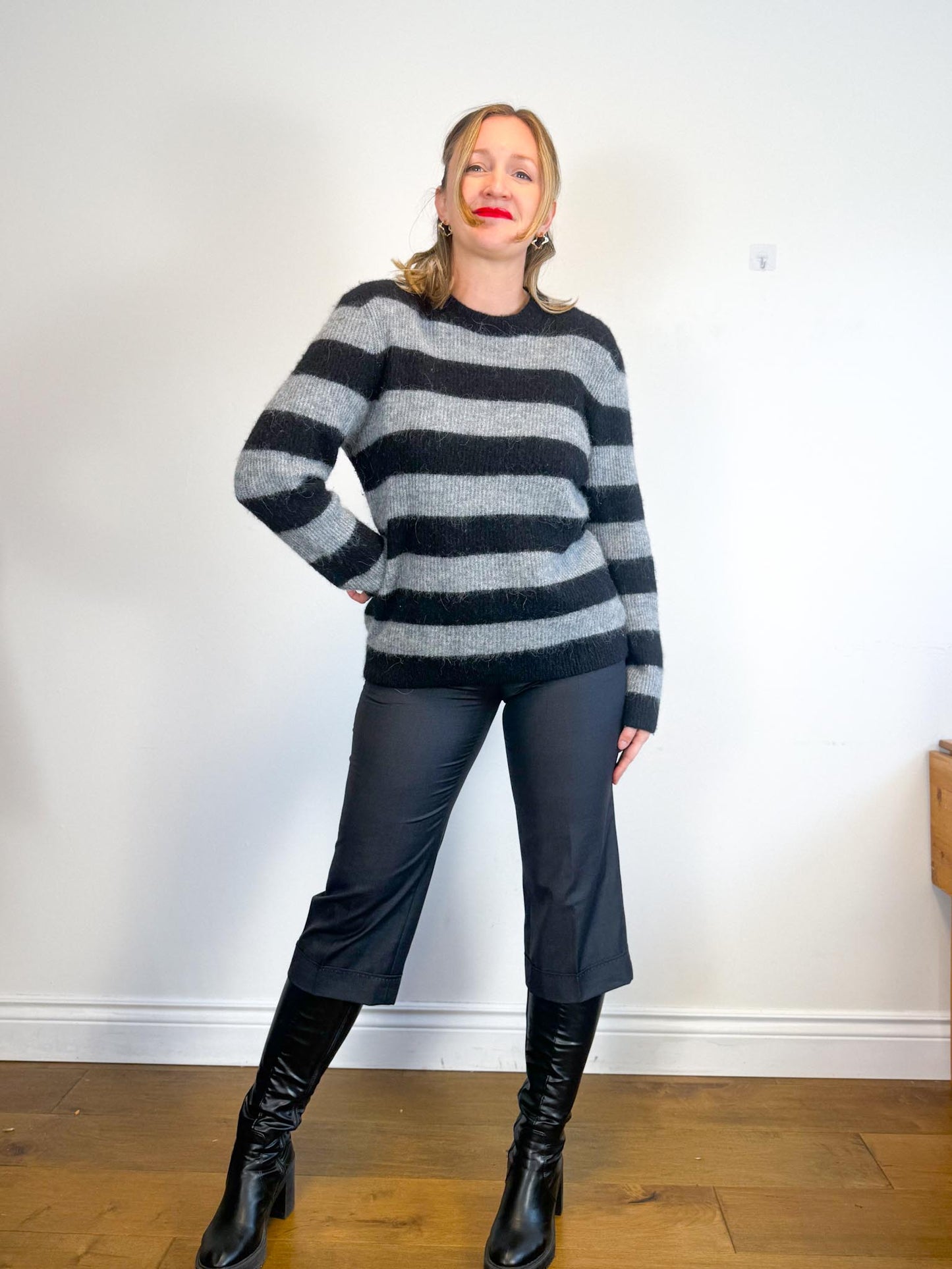 Wolford Wool Culottes in Dark Grey (Size M)