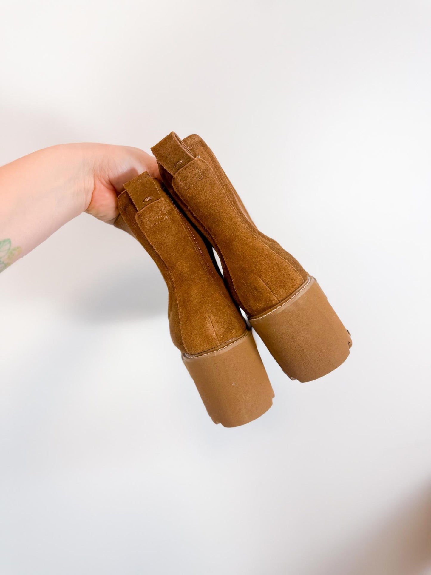 Dolce Vita "Hawk H2O Heeled Boots in Tan Suede" (Size 10)