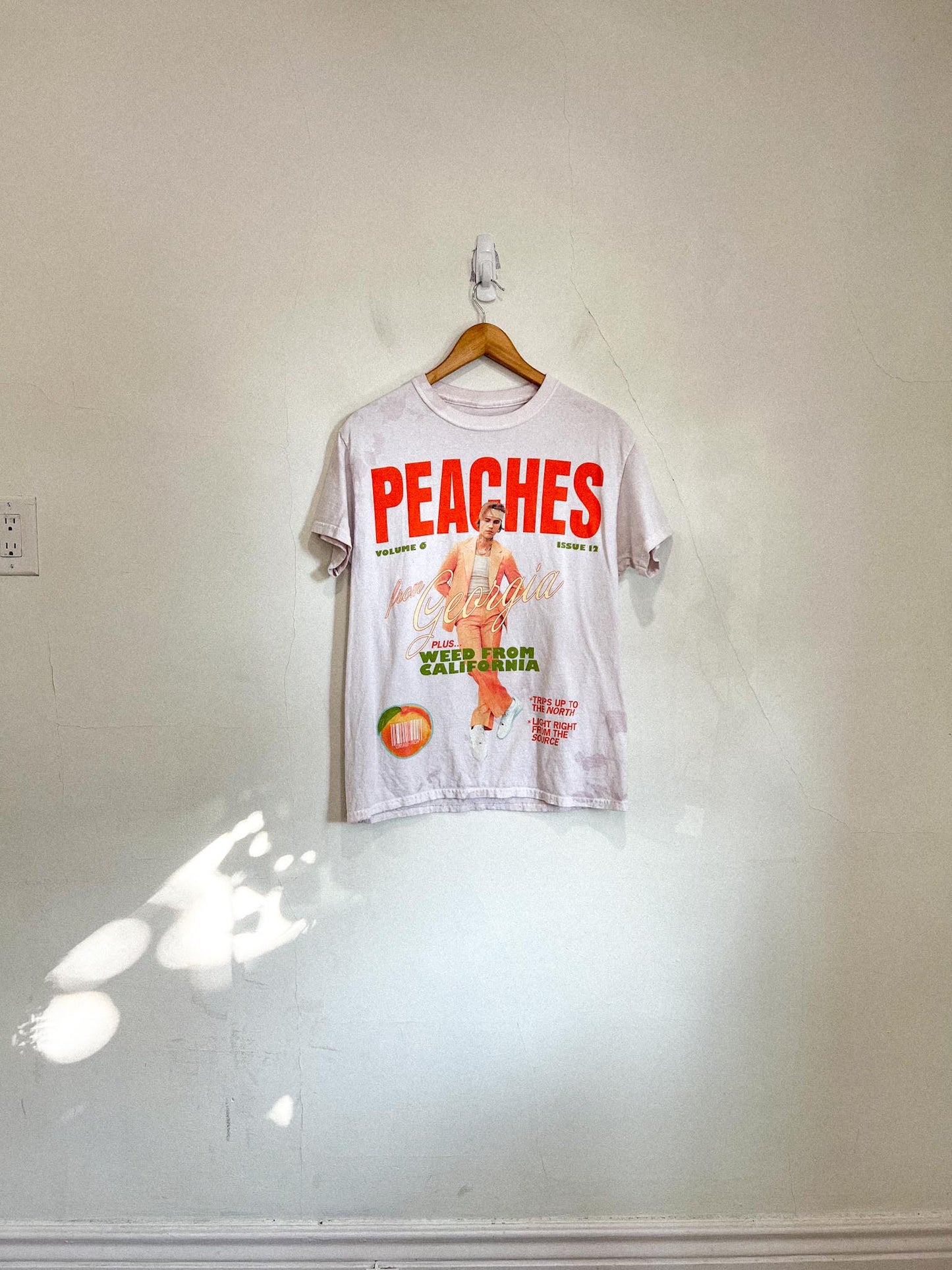 Justin Bieber "PEACHES" Graphic Tee SOLD AS IS (Size M)