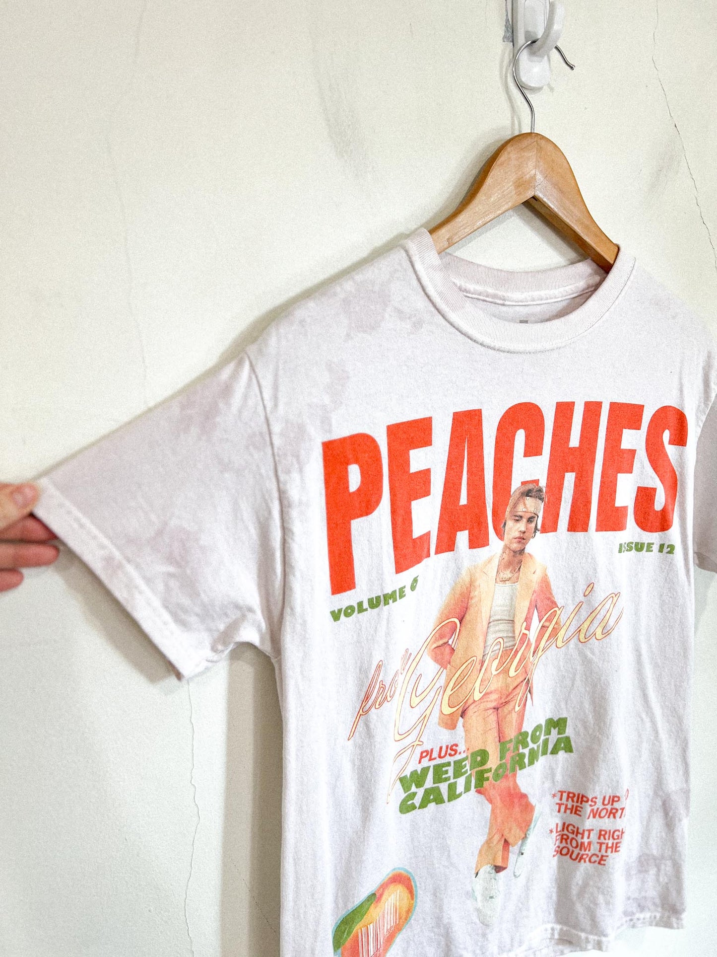 Justin Bieber "PEACHES" Graphic Tee SOLD AS IS (Size M)