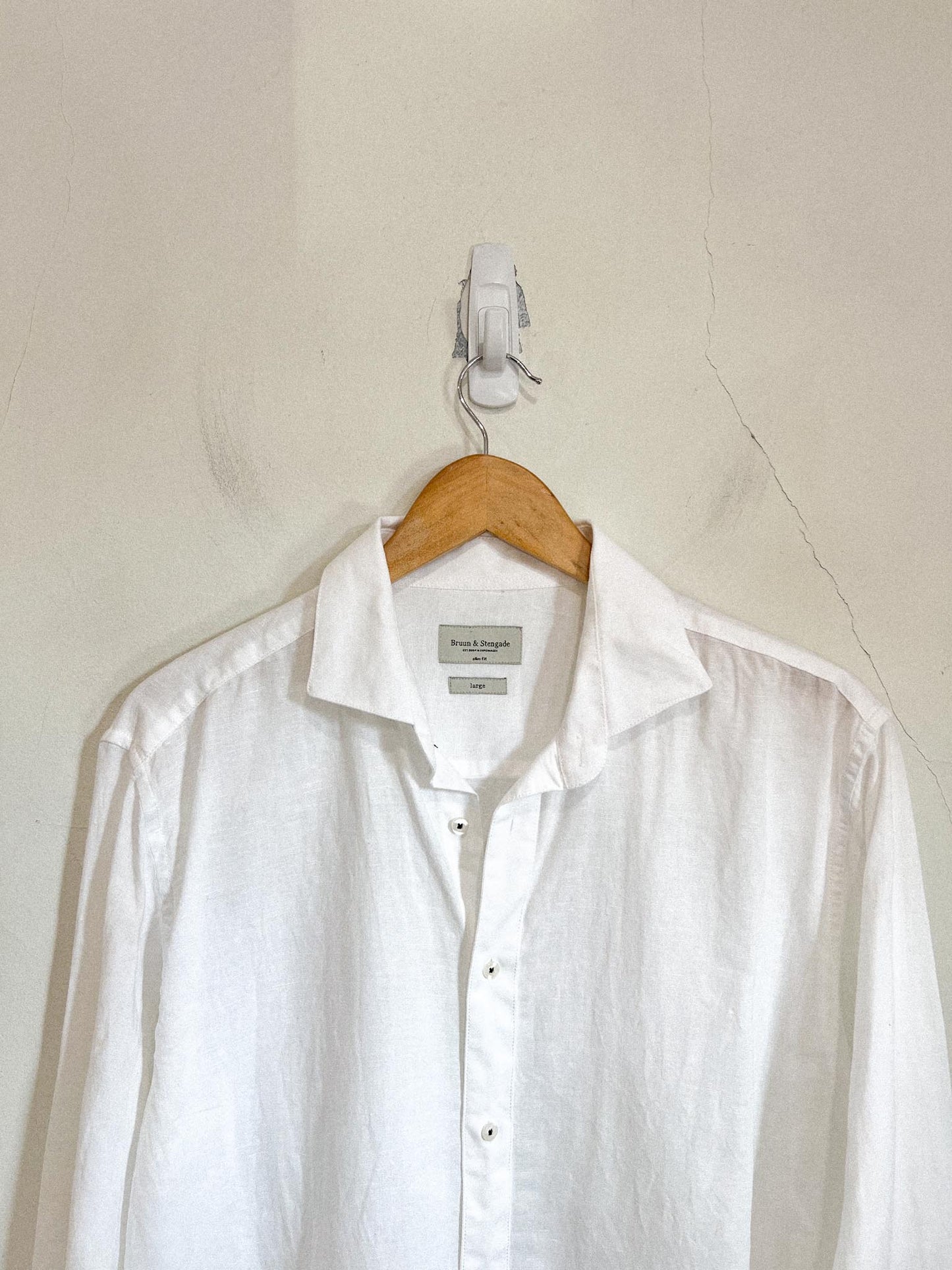 Bruun & Stengade White Linen Button Down (Size L)