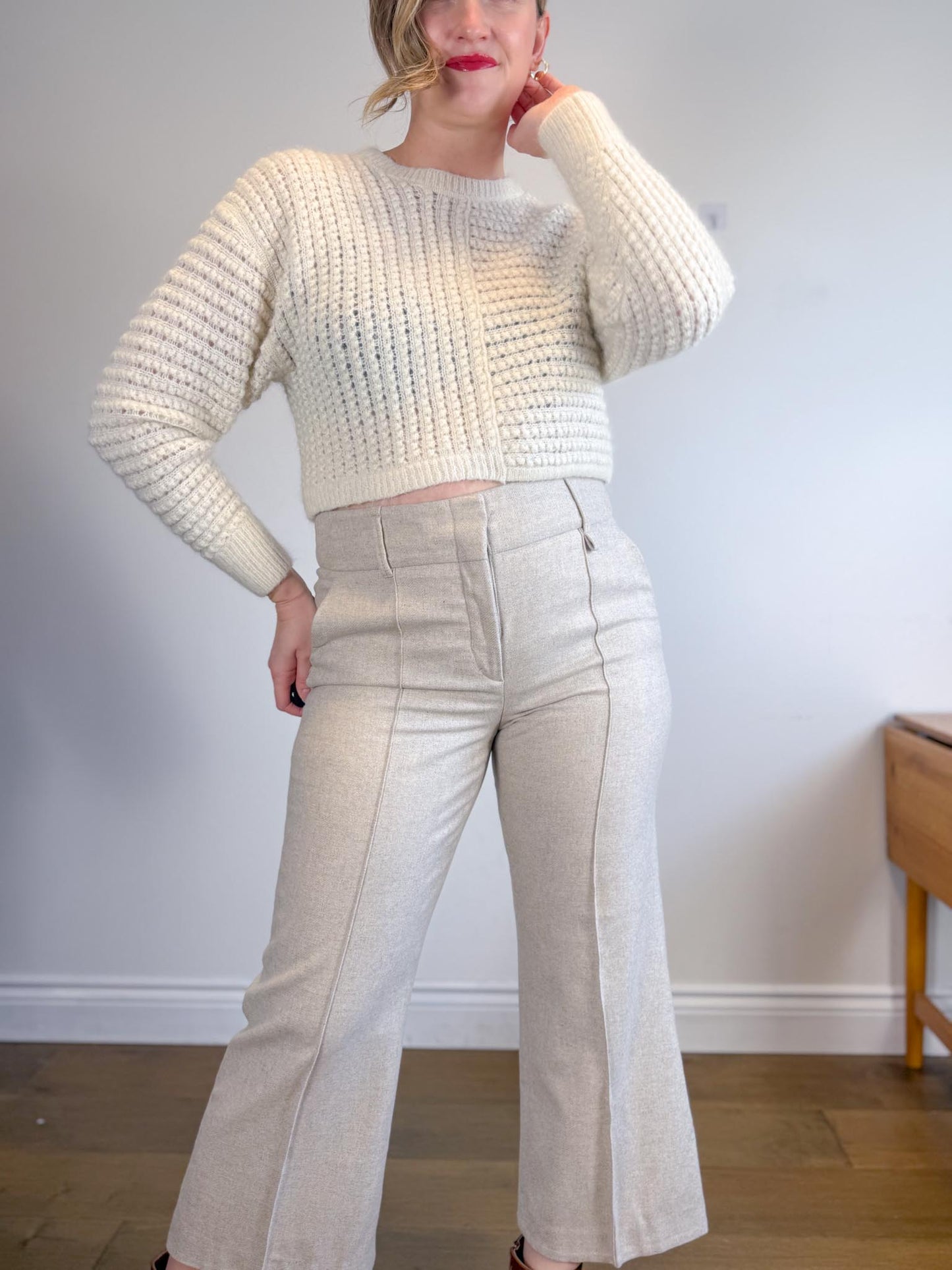 Wilfred Free "Fortune Crop Sweater in Cream" (Size M)