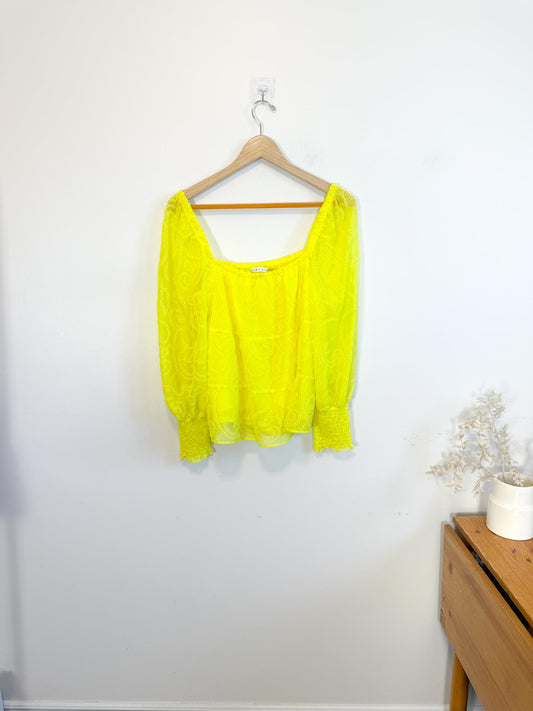 Alice & Olivia Eyelet Puff Sleeve Blouse in Neon Yellow (Size M)