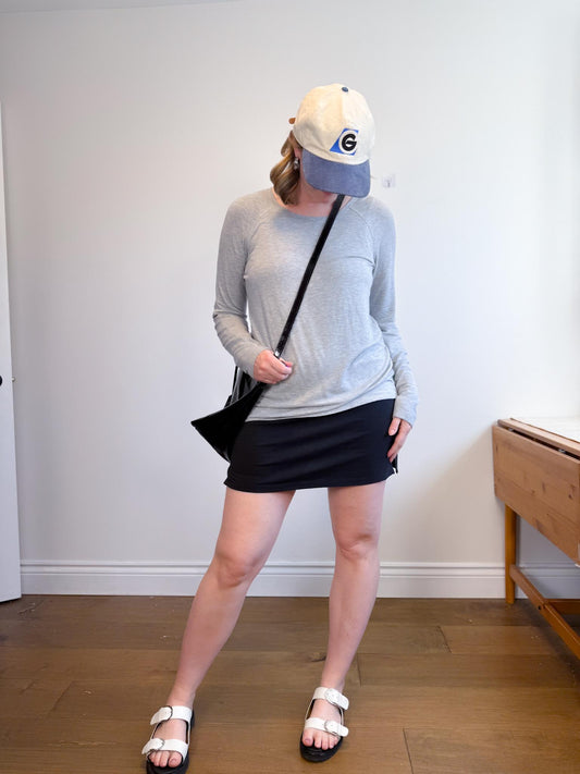 Lululemon Long Sleeve Tee in Heathered Grey (Size S/M)