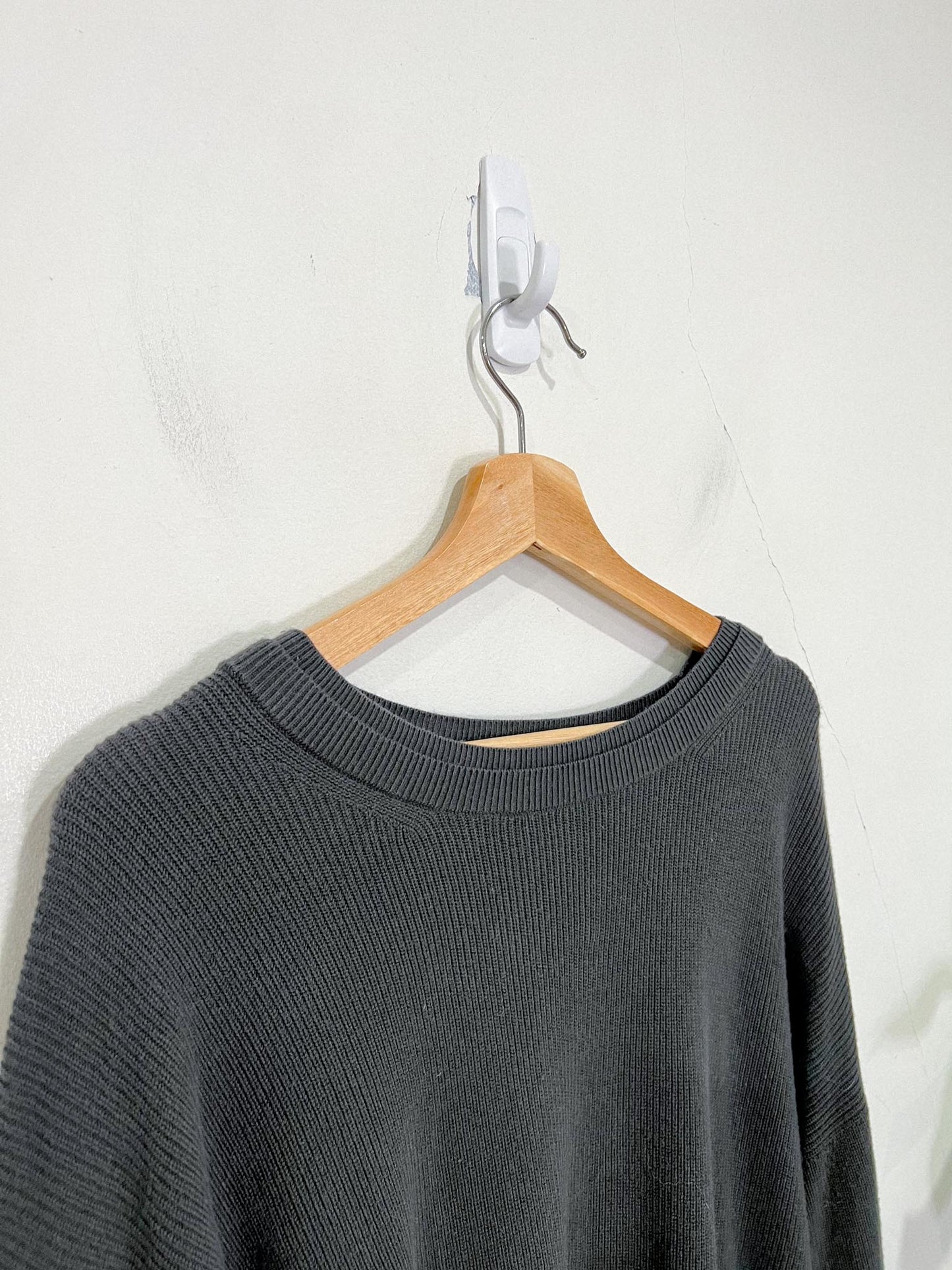 Lululemon Cropped Ribbed Crewneck in Charcoal Grey (Size M/L)