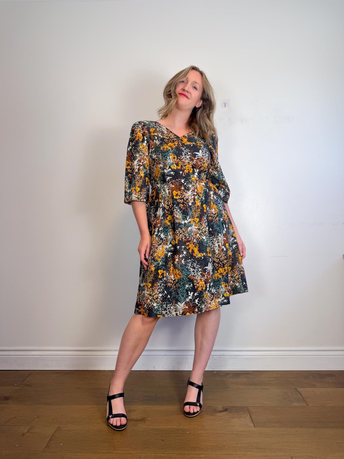 Birds of North America "Chestnut Bunting Dress - Everlasting" (Size M)