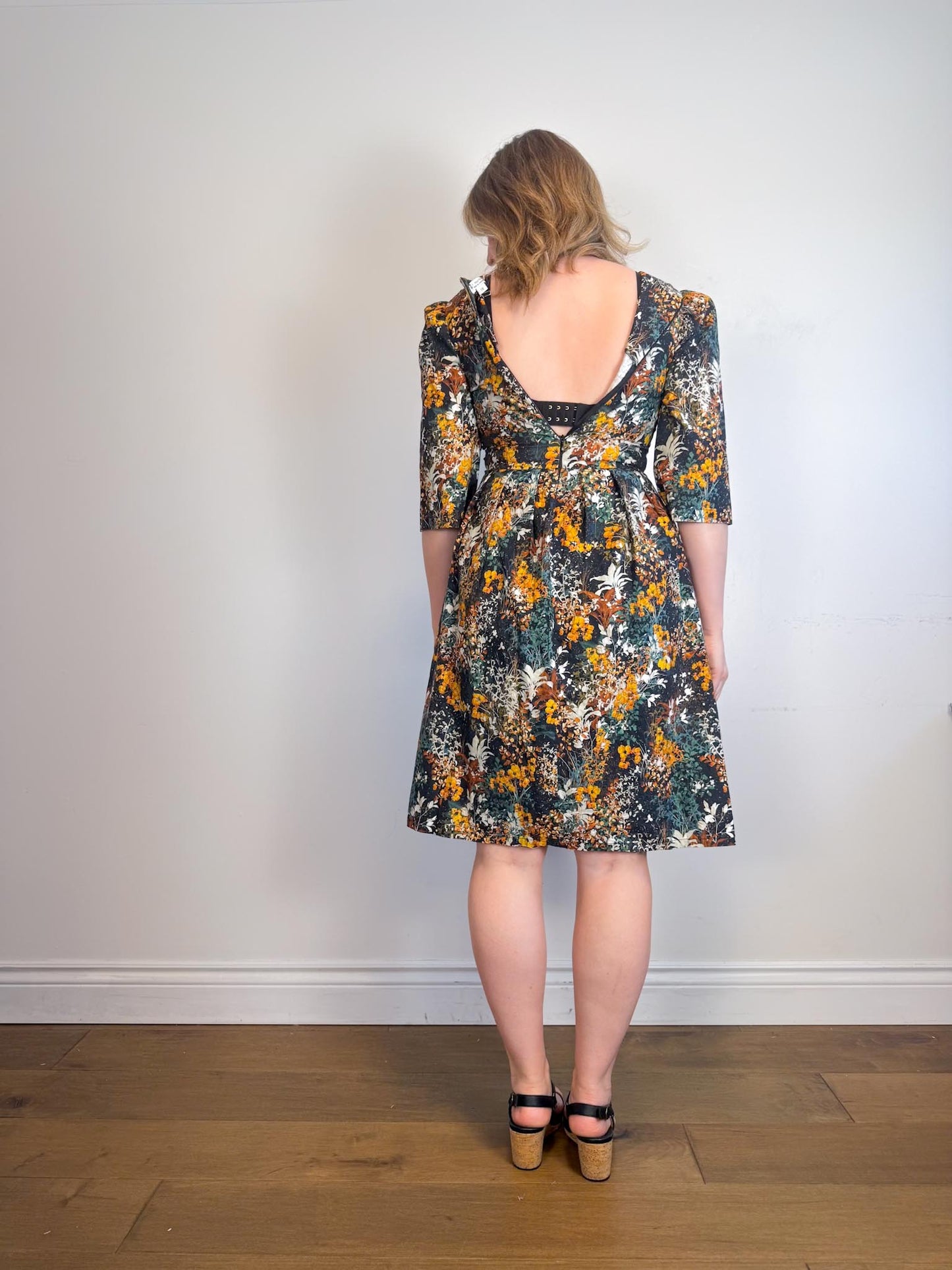Birds of North America "Chestnut Bunting Dress - Everlasting" (Size M)