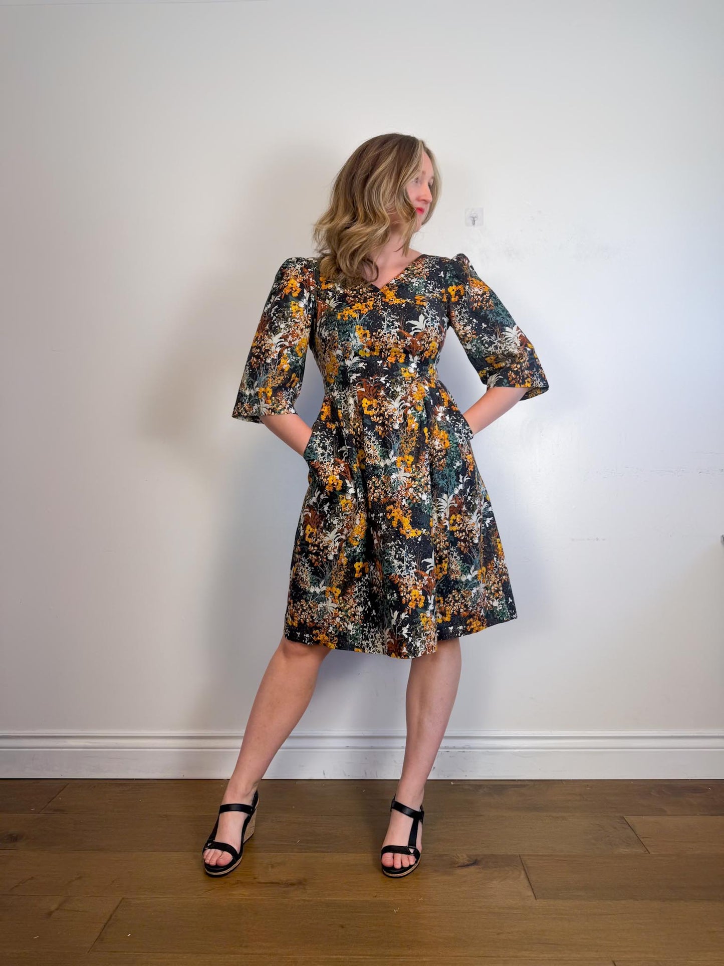 Birds of North America "Chestnut Bunting Dress - Everlasting" (Size M)