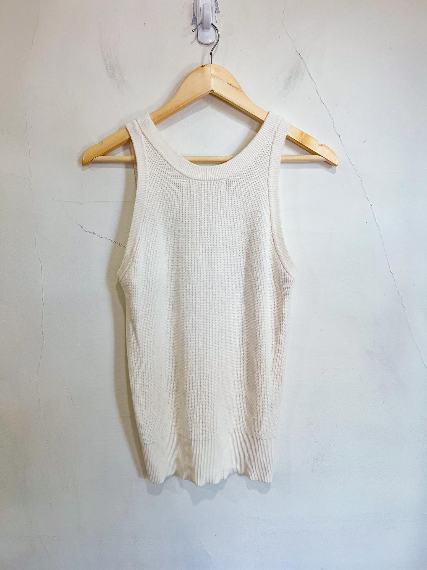 FIG Sleeveless Knit Top in Cream (Size S)