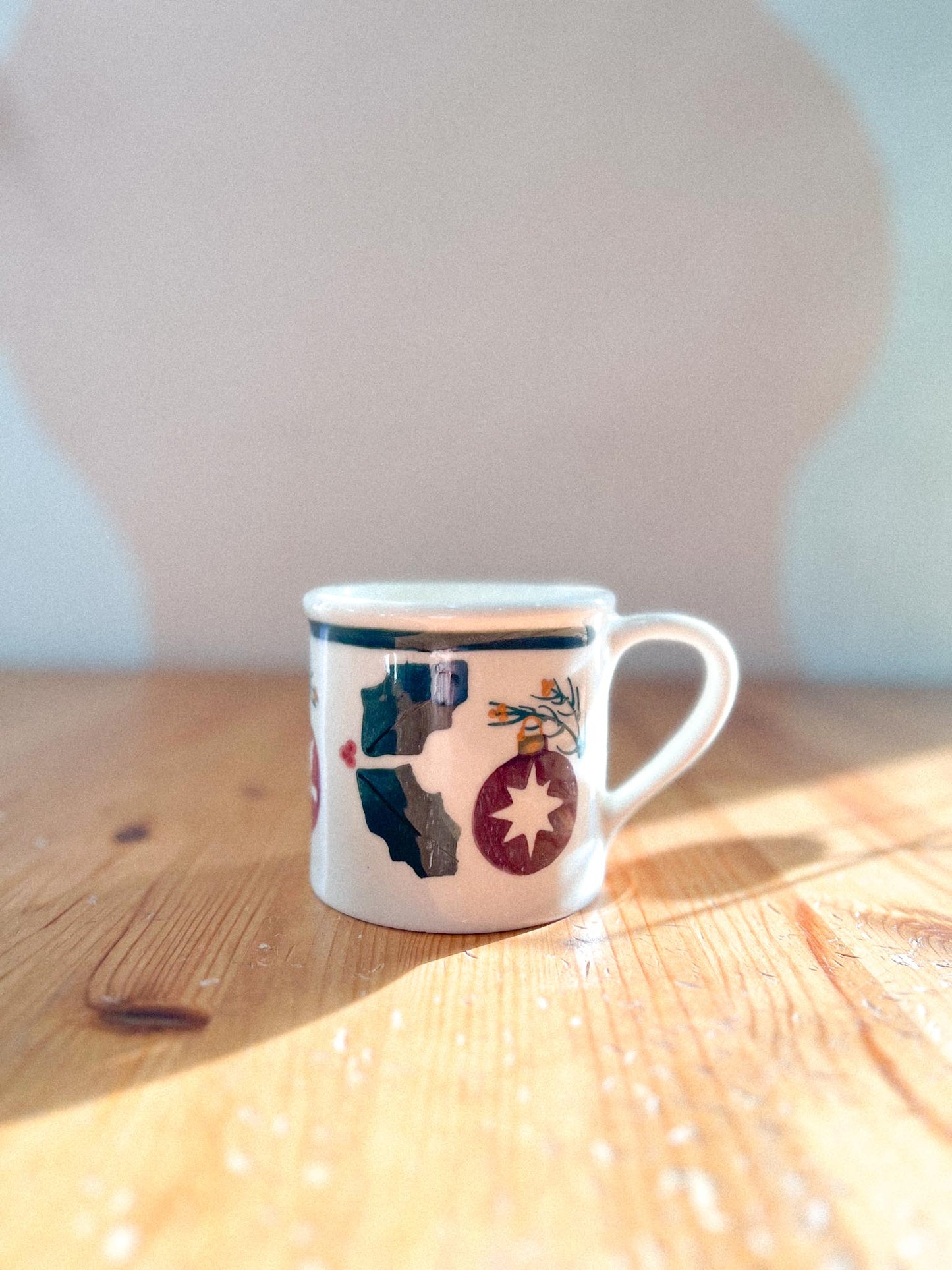 1982 Hartstone Hand Painted Christmas Mug