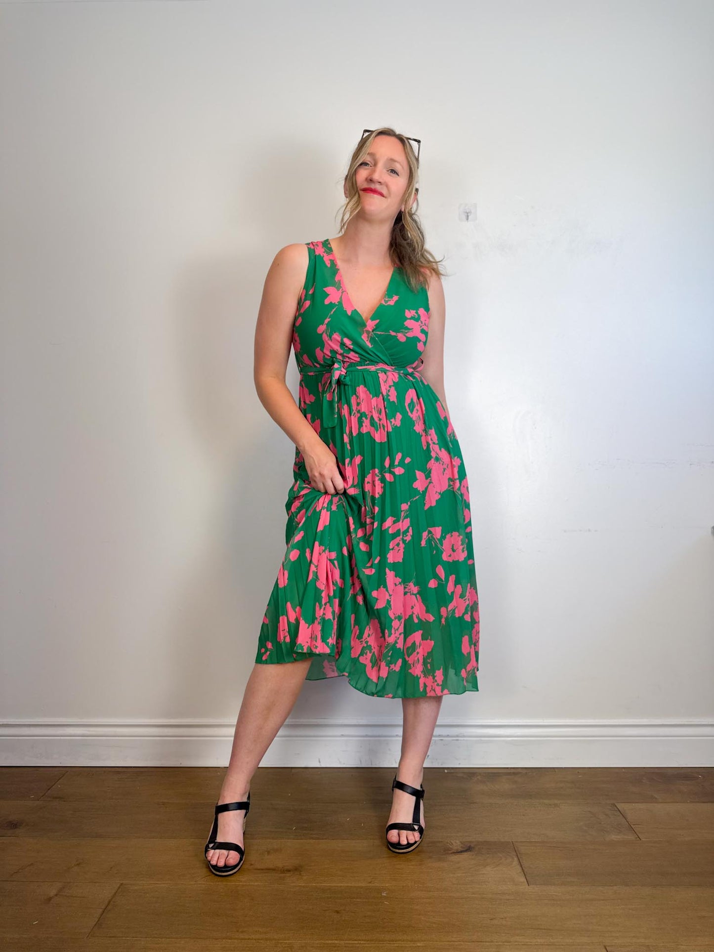 Blue Vanilla Dress in Green/Pink Floral (Size S/M)