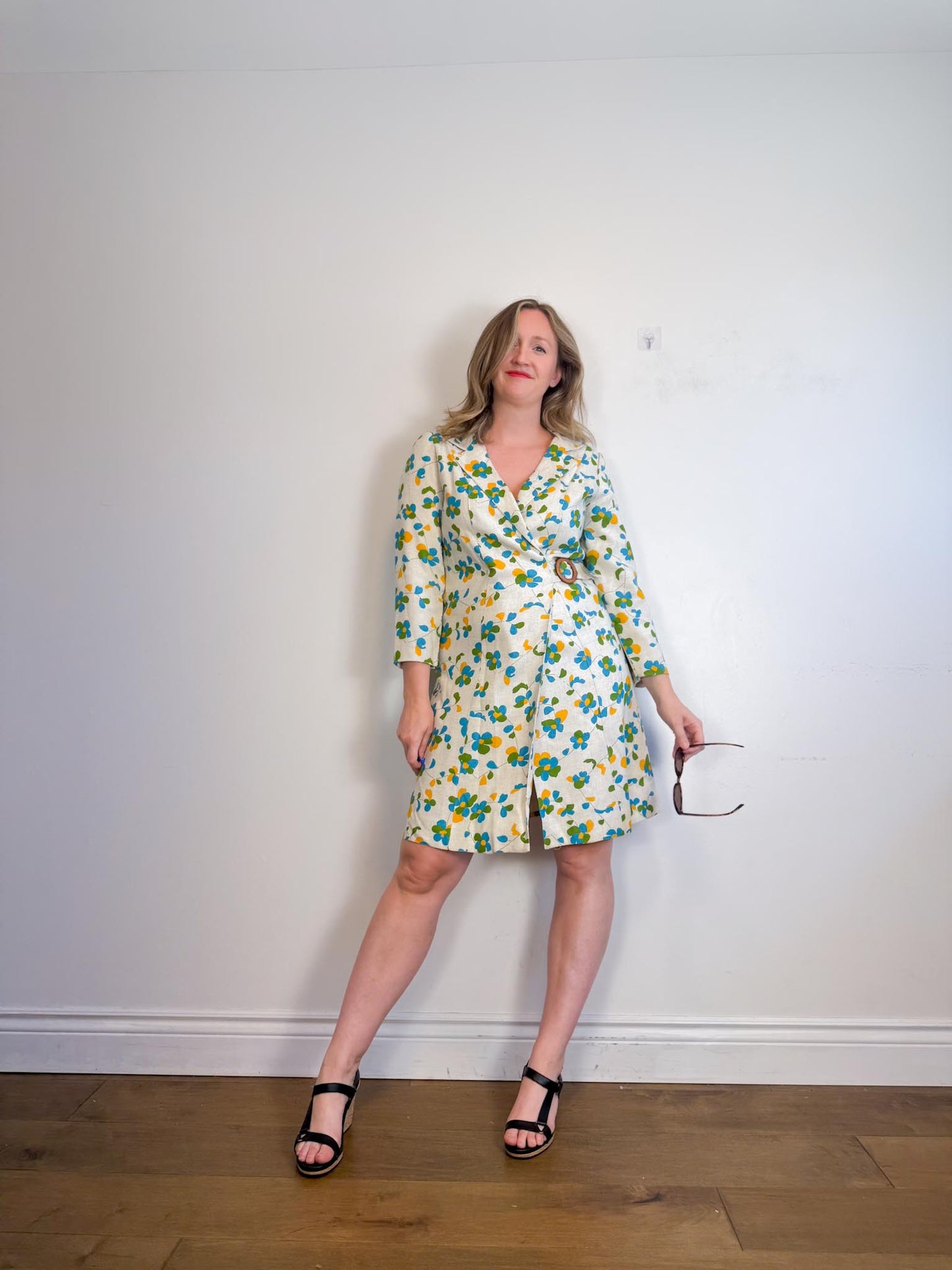 Vintage Floral Wrap Dress / Jacket (Size M/L)