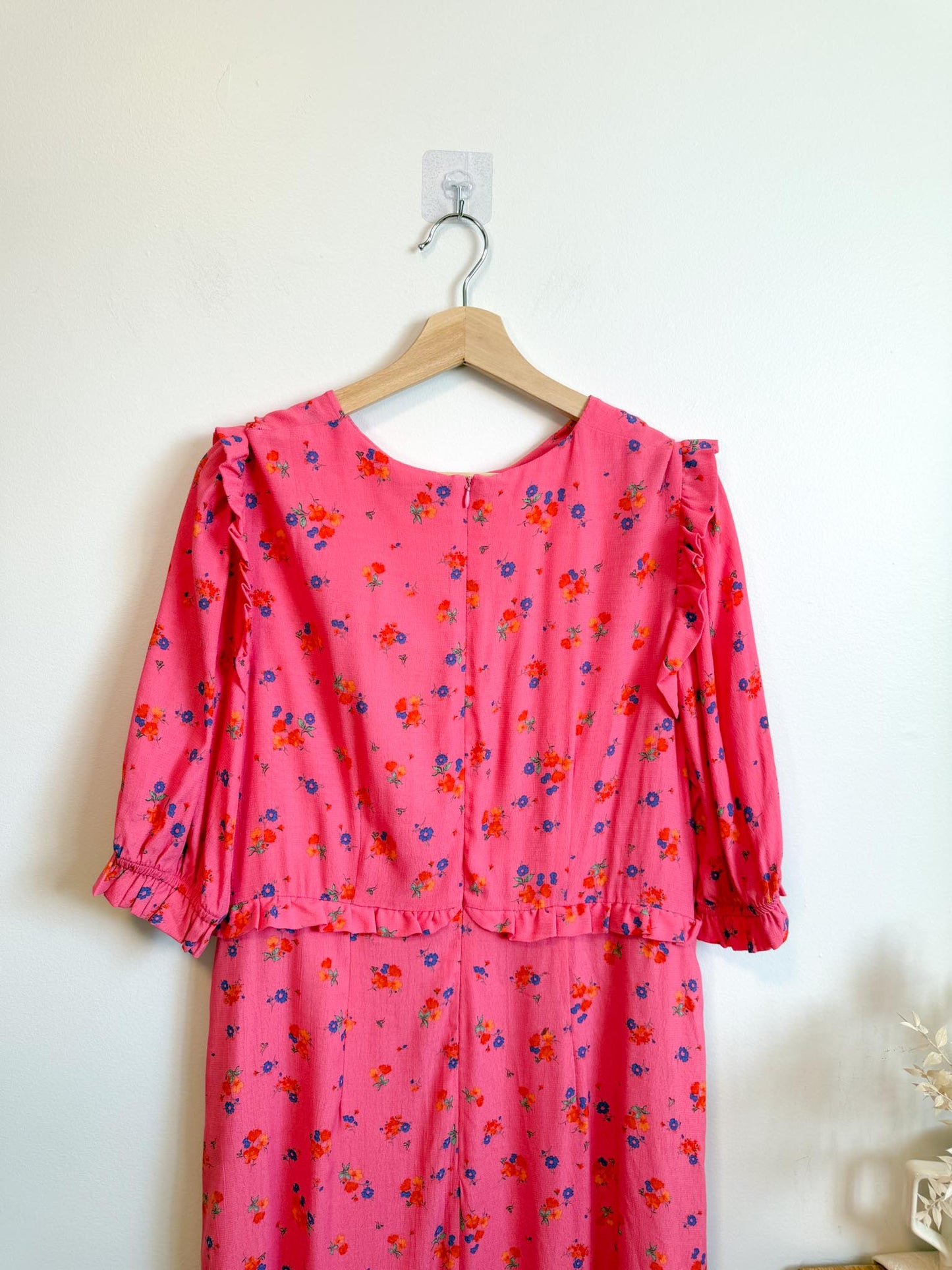 Nobody's Child "Ditsy Floral Pink Felicia Midi Dress" NWT (Size 16)