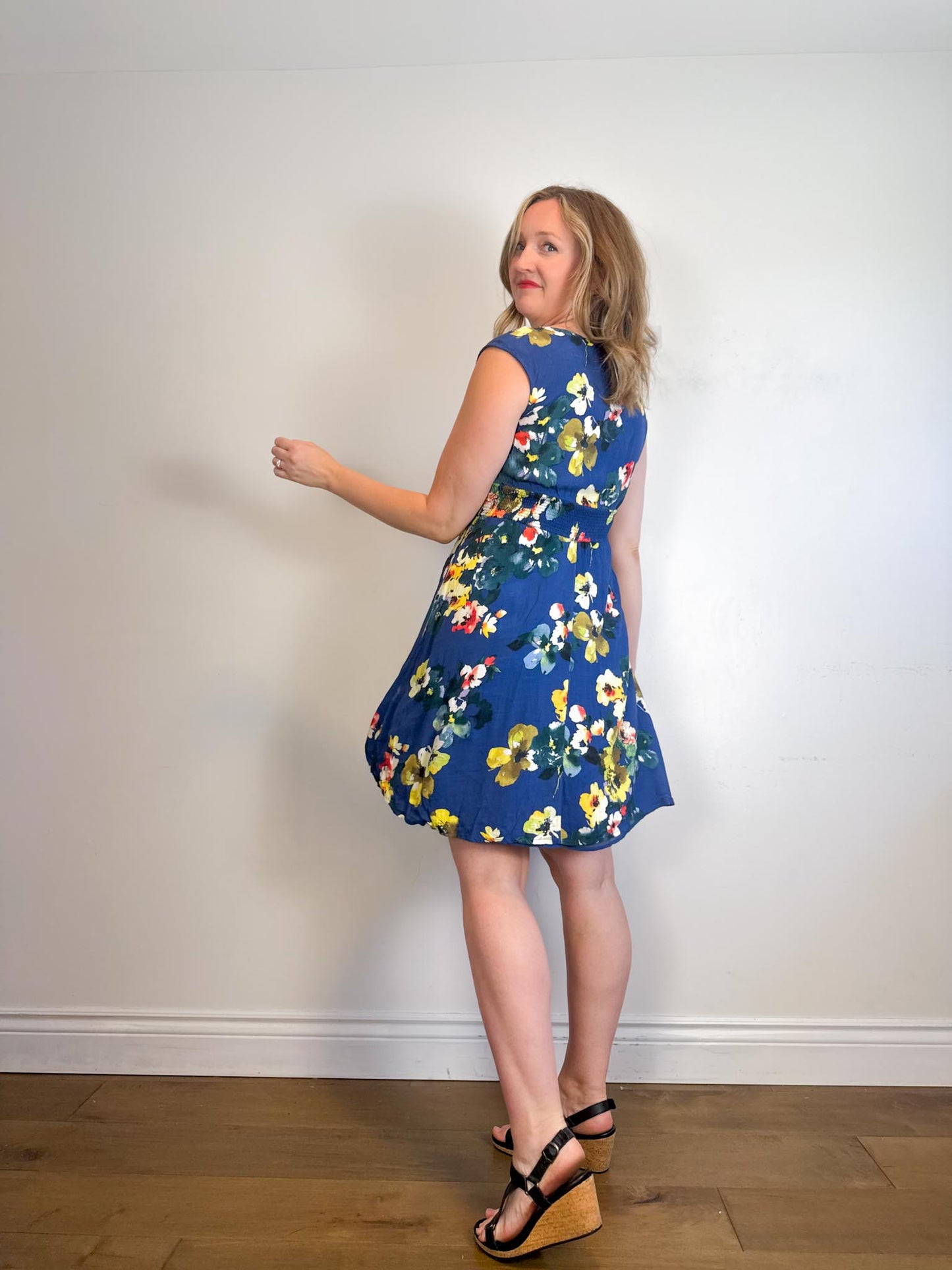 Anthropologie Floral Mini Dress in Blue (Size S/M)
