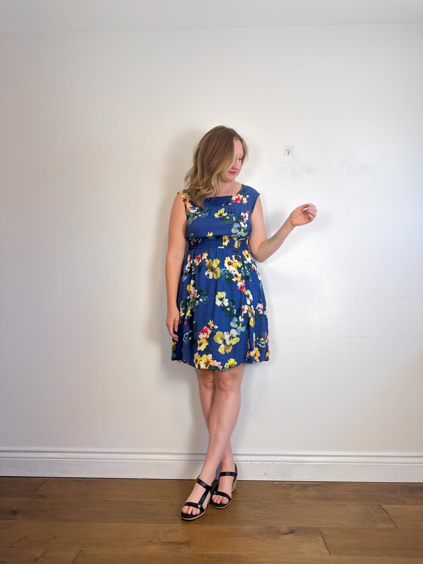 Anthropologie Floral Mini Dress in Blue (Size S/M)