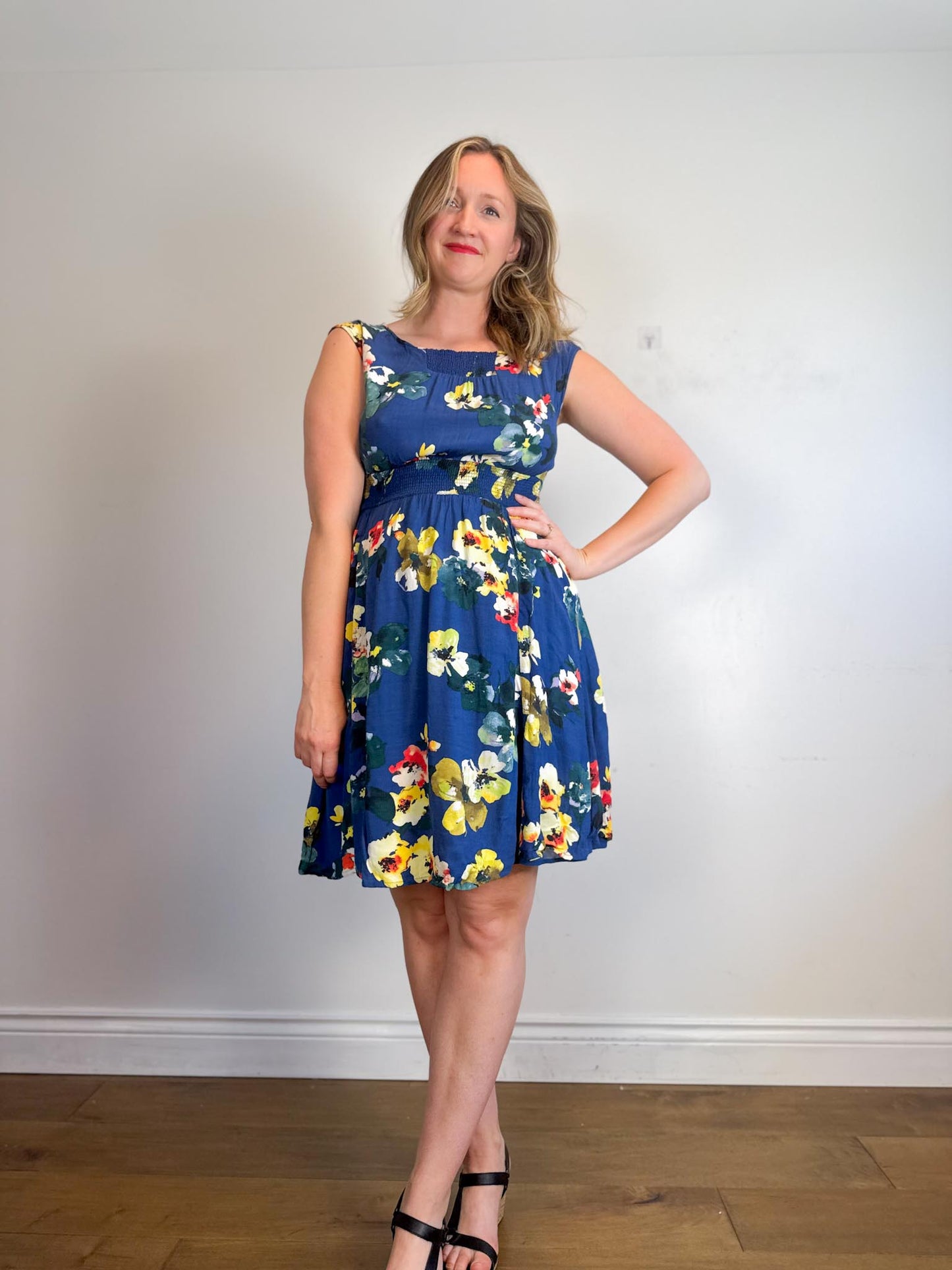 Anthropologie Floral Mini Dress in Blue (Size S/M)