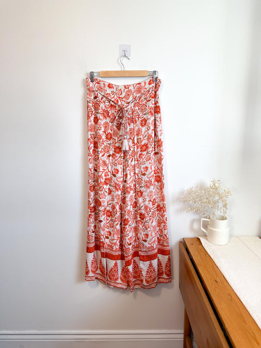 Band of the Free Wide Leg Pants with Slit (Size L)