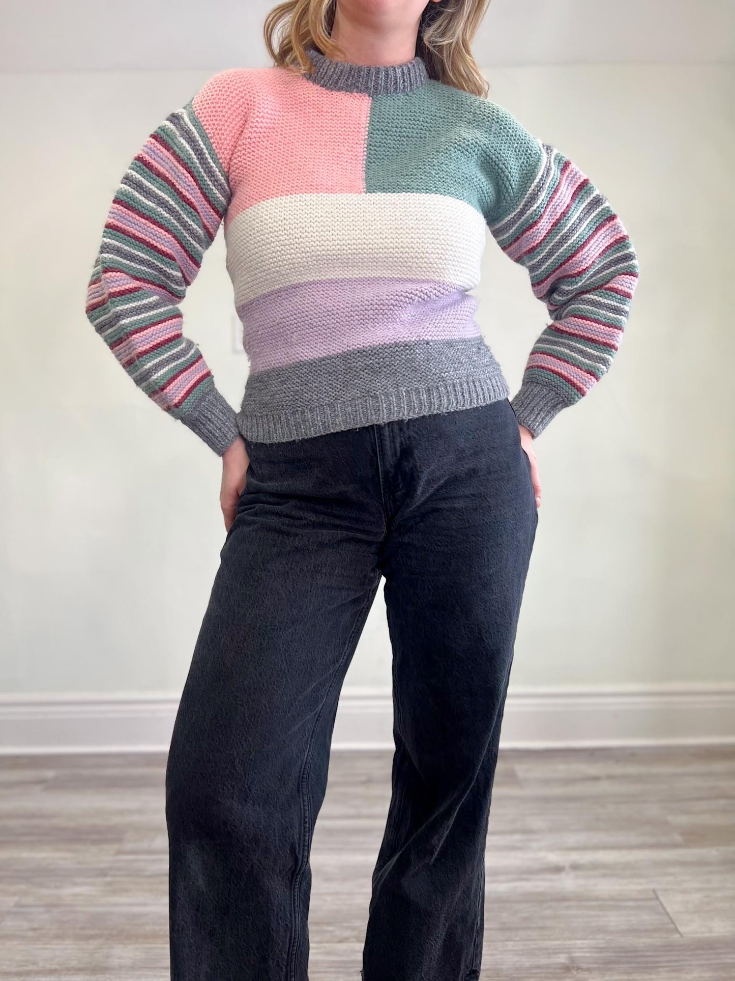 Vintage Handknit Colour-block Sweater (Size S)