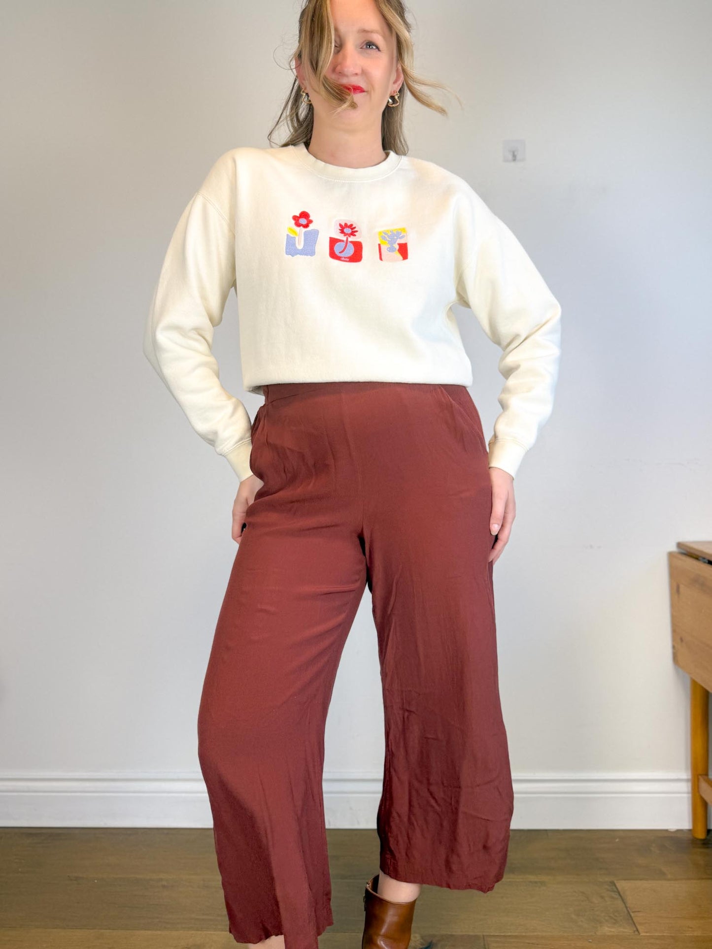 OBEY "Planter Crop Crewneck in Natural" (Size M)