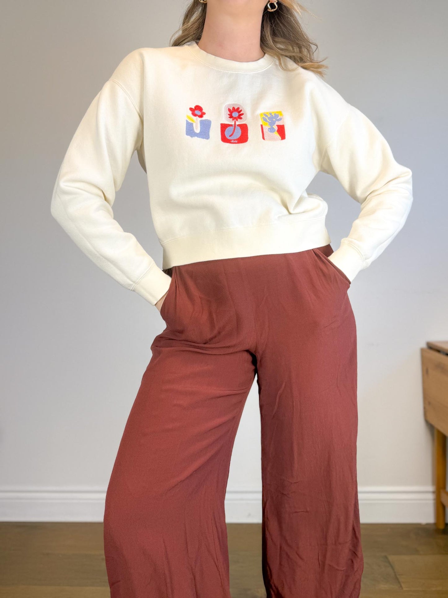 OBEY "Planter Crop Crewneck in Natural" (Size M)