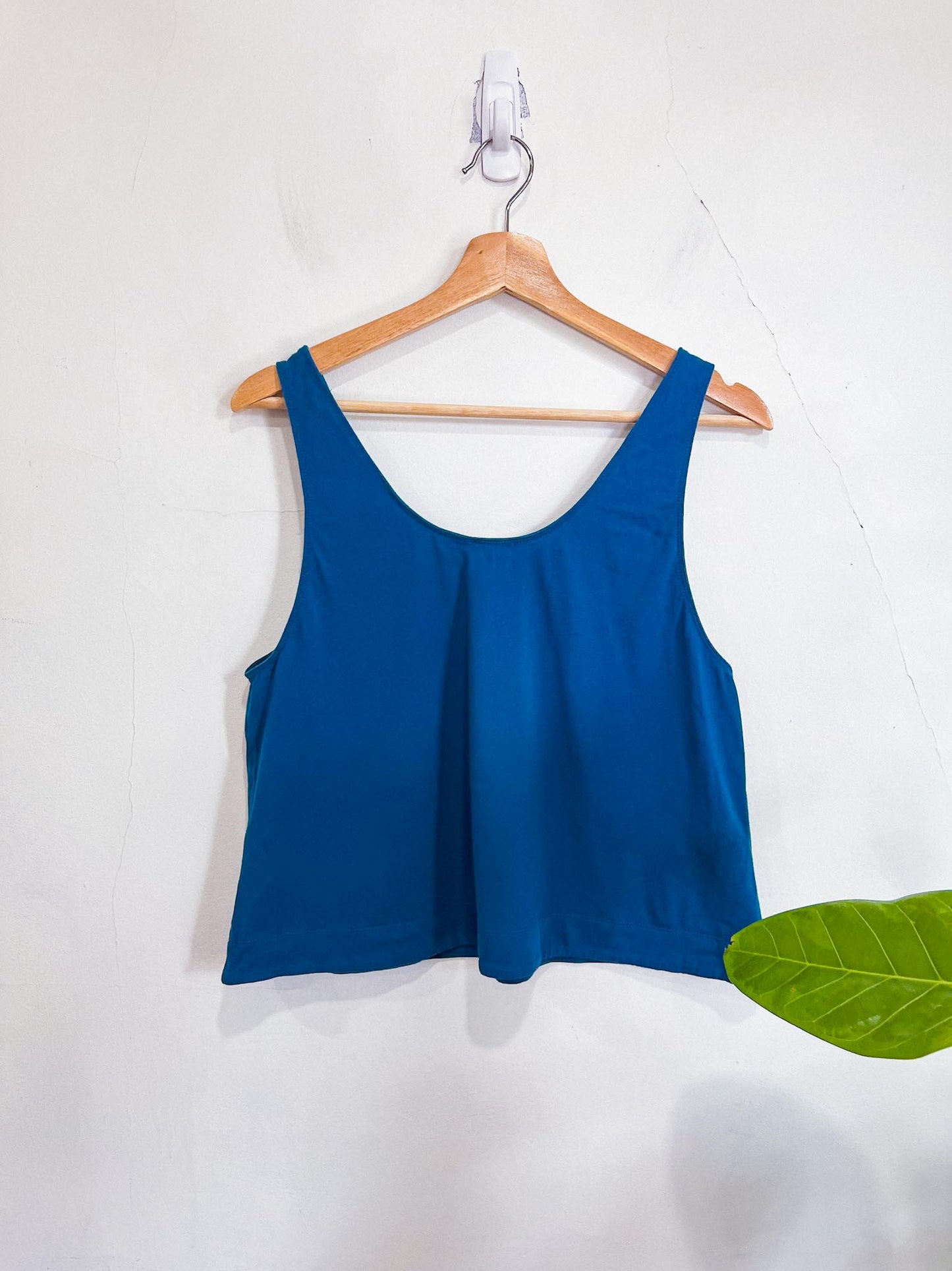 Wilfred Tank Top in Teal (Size L)