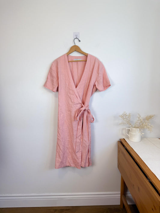 Love & Confuse Slow Fashion "BRIGITTE Linen Wrap Dress in Pink" (Size M)