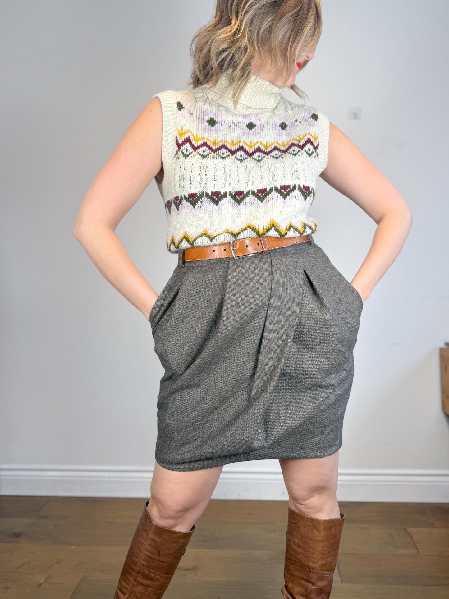 PAUW Amsterdam Designer Tulip Wool Mini Skirt SOLD AS IS (Size L)