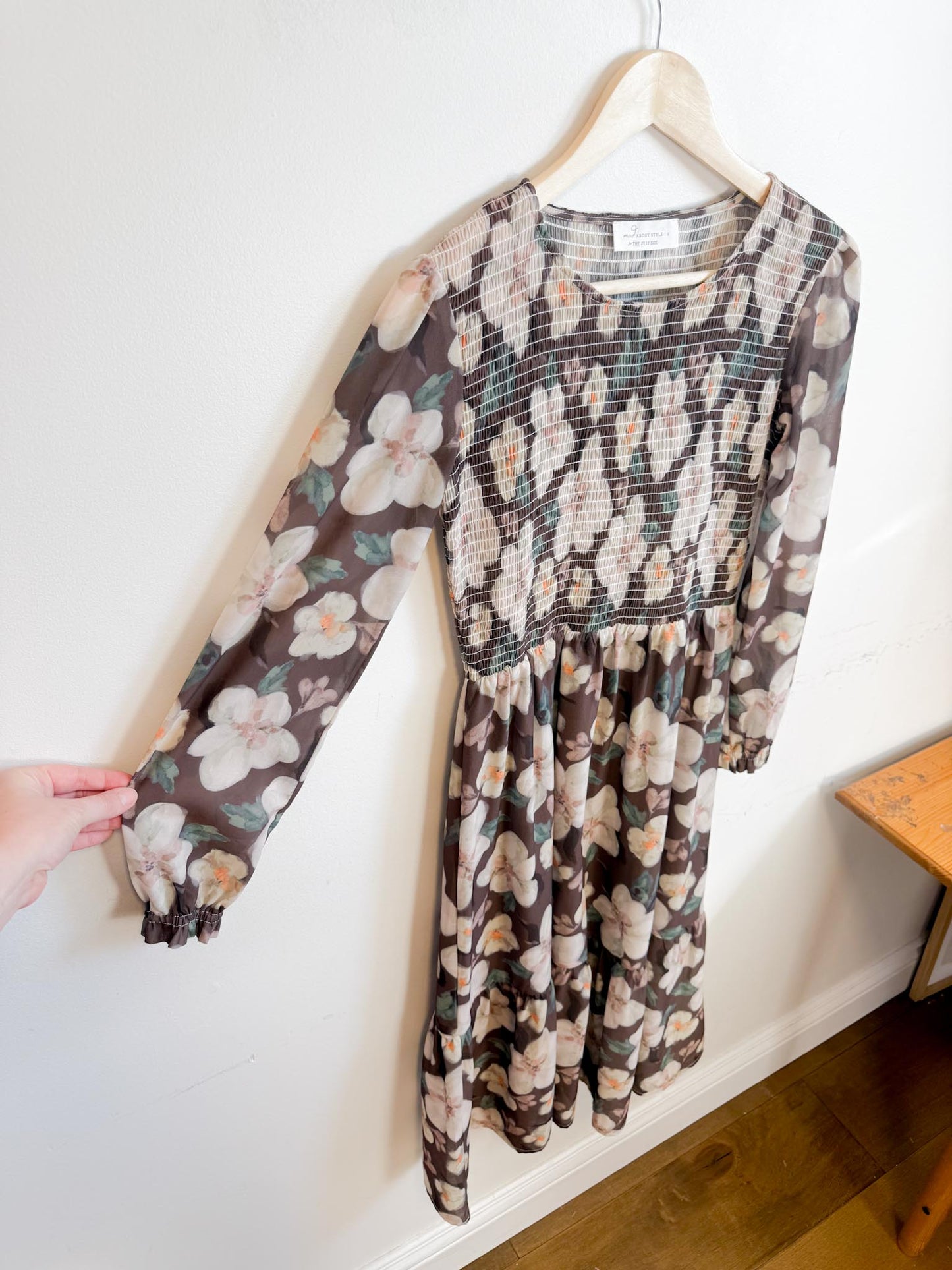 Mad About You x Jilly Box "The Grace Midi Dress in Floral" (Size S/M)
