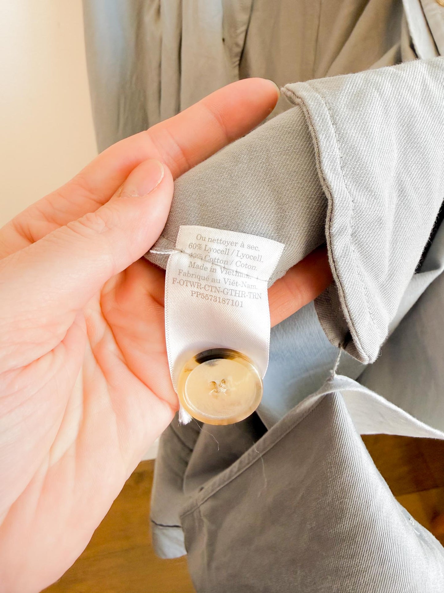 Everlane "The Gathered Drape Trench Coat in Grey" (Size S/M)