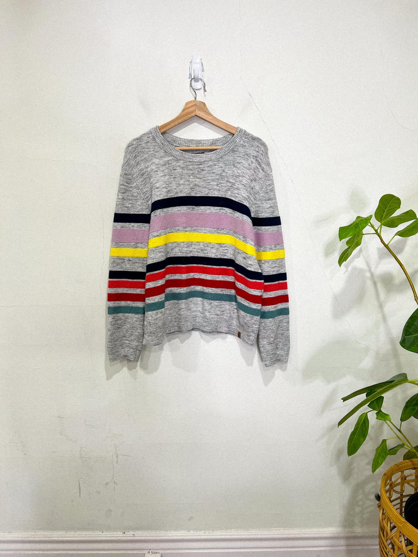 Roots Multi Colour Stripe Crewneck in Heathered Grey (Size L)