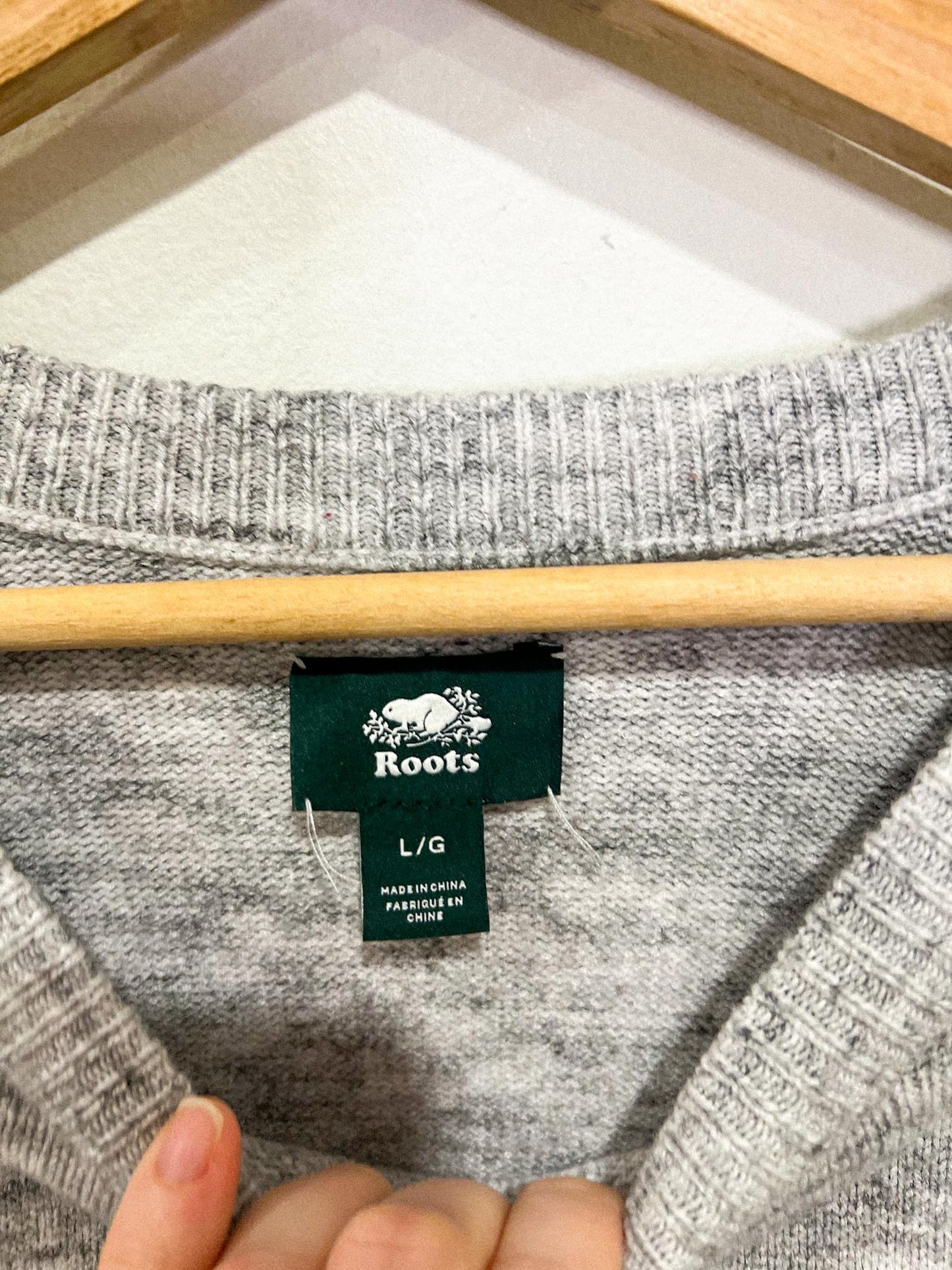 Roots Multi Colour Stripe Crewneck in Heathered Grey (Size L)