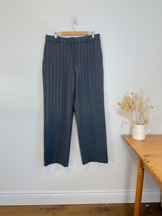 Babaton High Rise Trousers in Grey (Size 16)