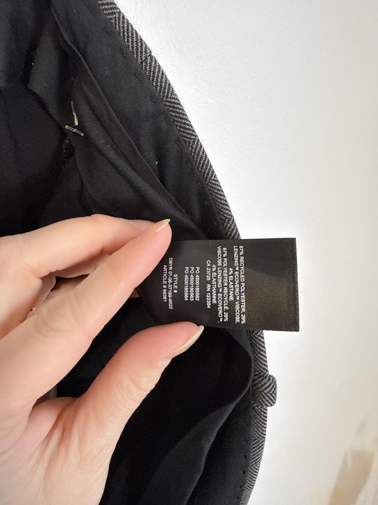 Babaton High Rise Trousers in Grey (Size 16)