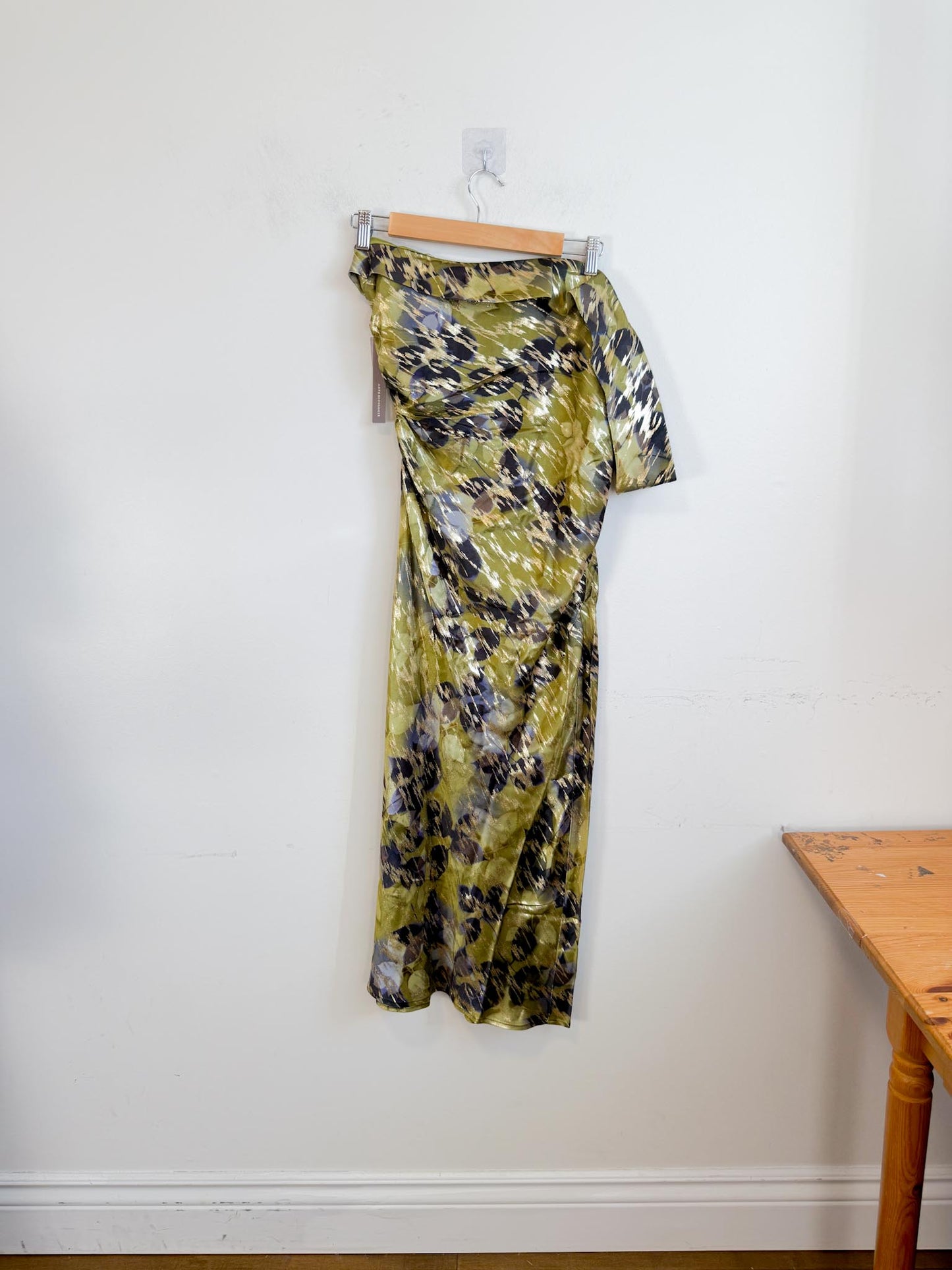 Anthropologie "One-Shoulder Printed Slim Midi Dress in Green/Gold" NWT (Size XL)