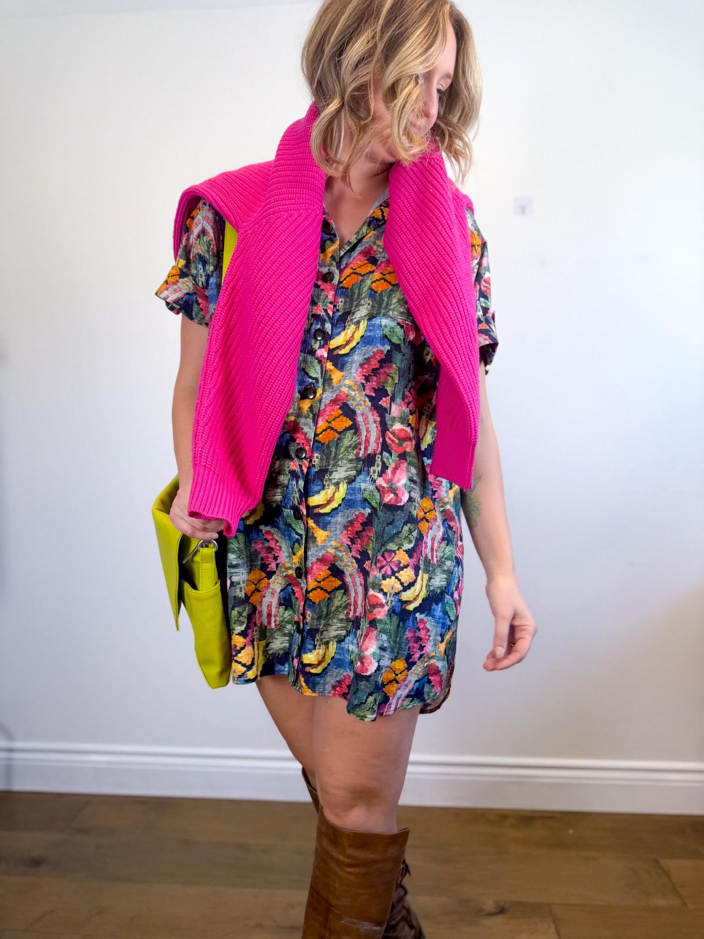 Wilfred "Montpellier Merino Wool Sweater in Hot Pink" (Size M)