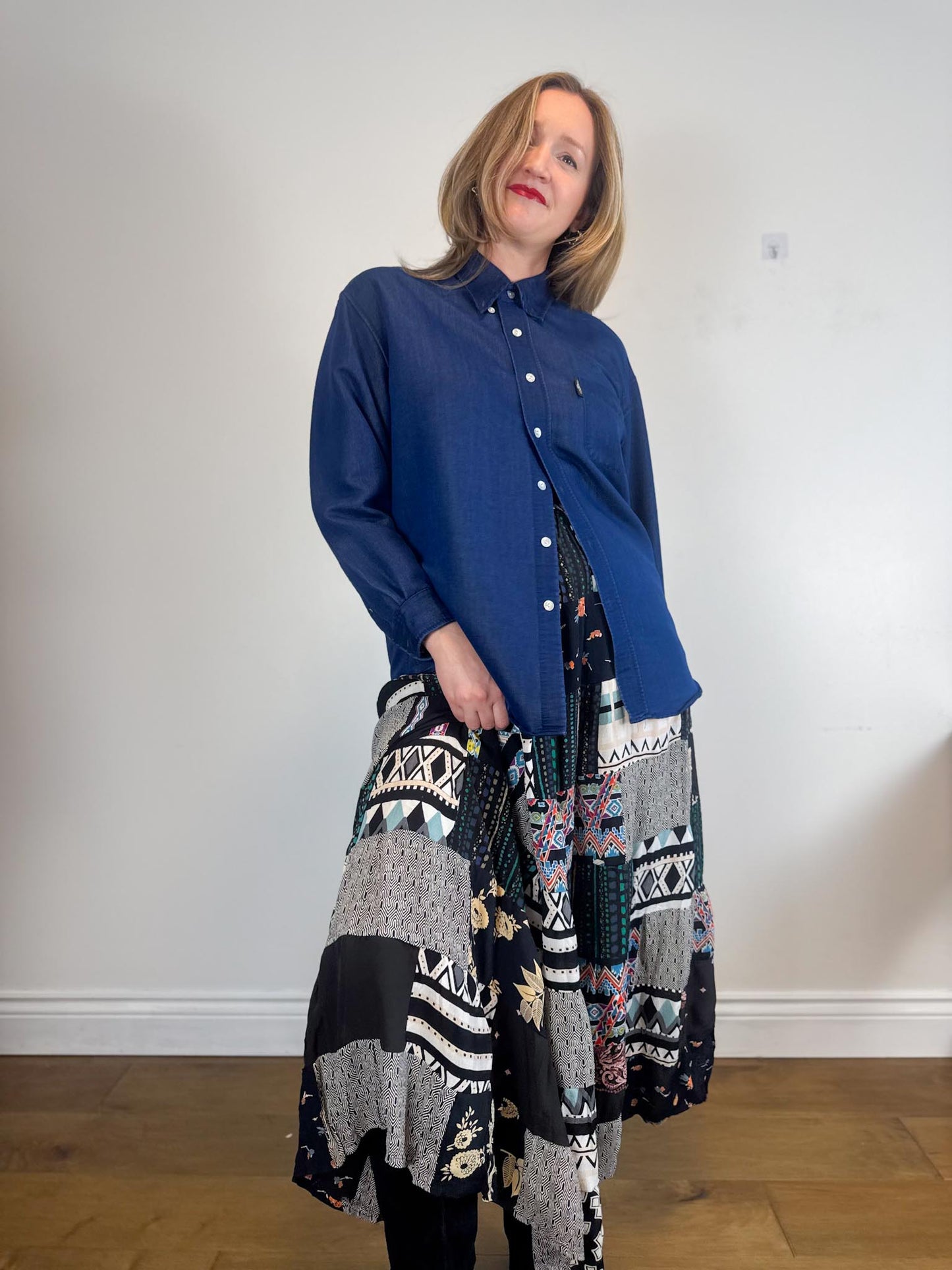 Vintage Nickleby’s UOMO Button Down in Dark Blue (Size L)