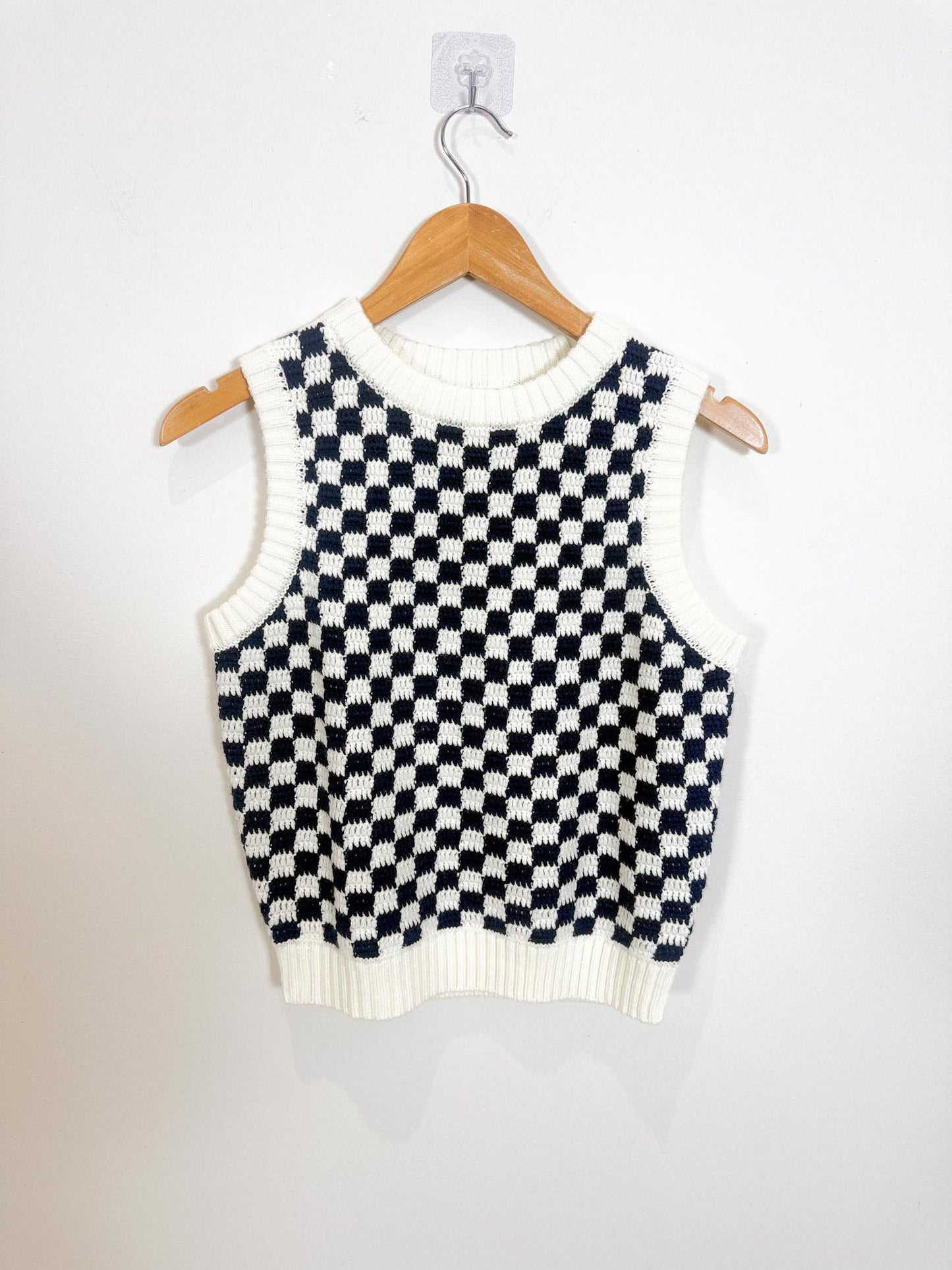 SHRIMPS Checkered Sweater Vest in Navy/White (Size S)