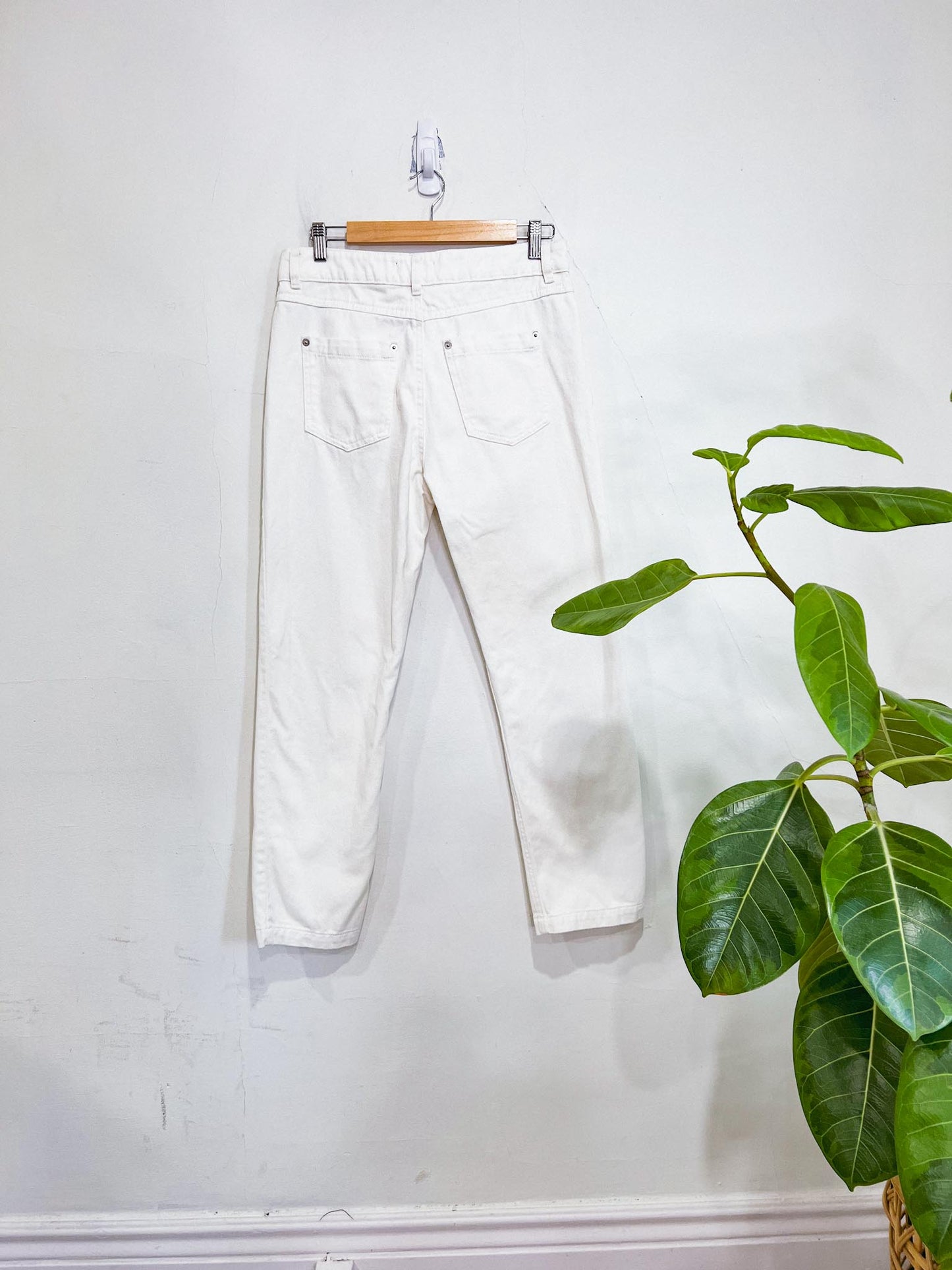 Cop. Copine Straight Leg Jeans in White (Size 29/30)