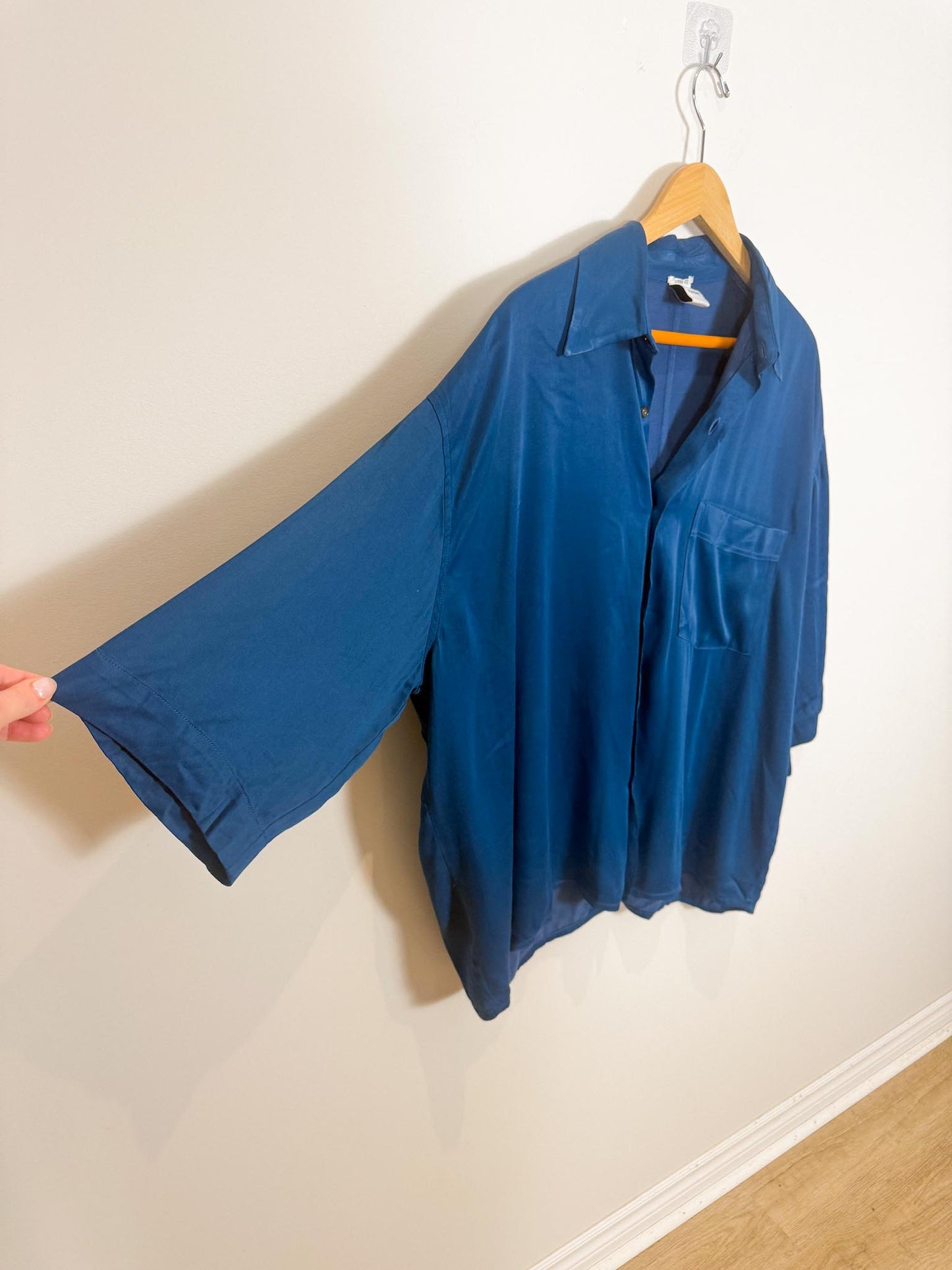Won Hundred Danish "Blue Mazwell Shirt" (Size M/L)
