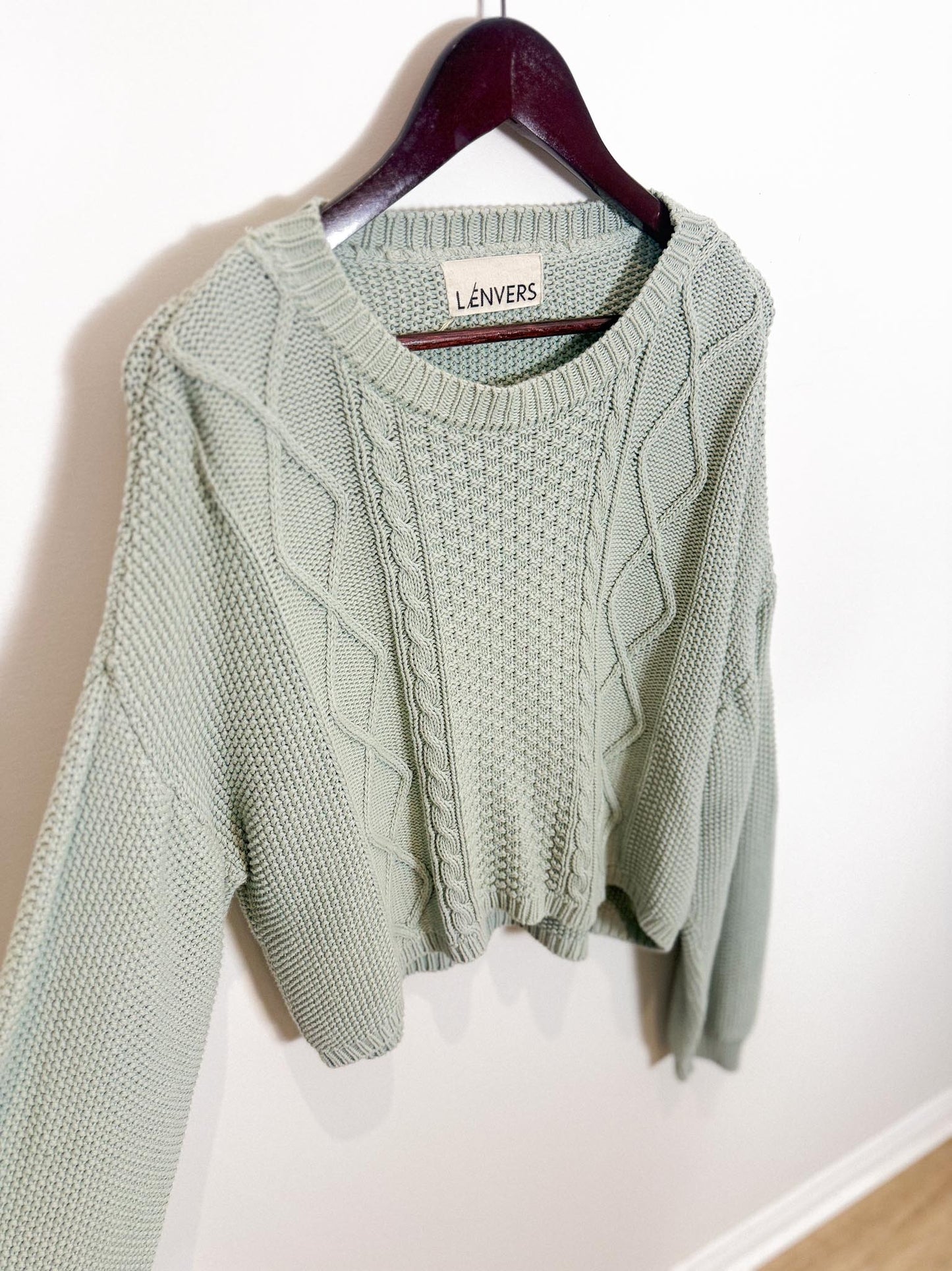 L'ENVERS Sustainable Knitwear "Organic Cotton Cropped Sweater in Mint Green" (Size L)