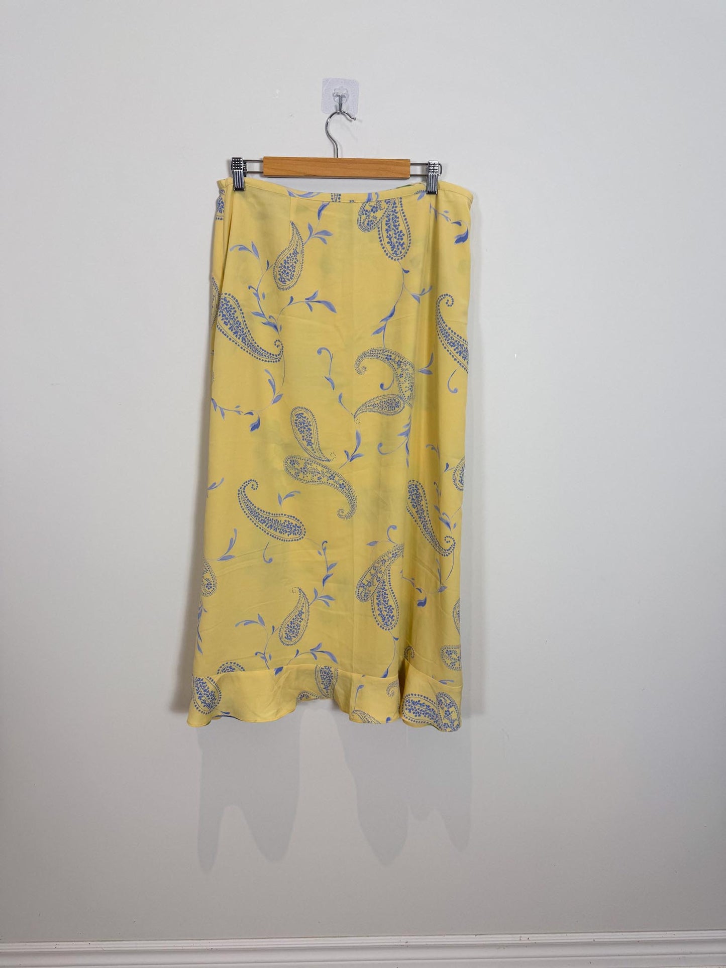 Vintage REVERSIBLE Floral & Paisley Midi Skirt in Yellow (Size L)